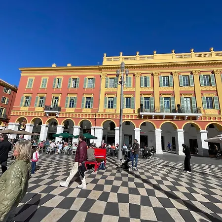 Rum i privatbostad D Hotes