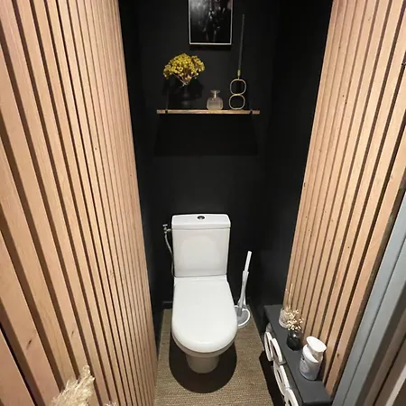 ホームステイ D Hotes *