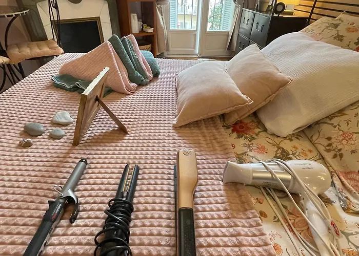 D Hotes Homestay szállás